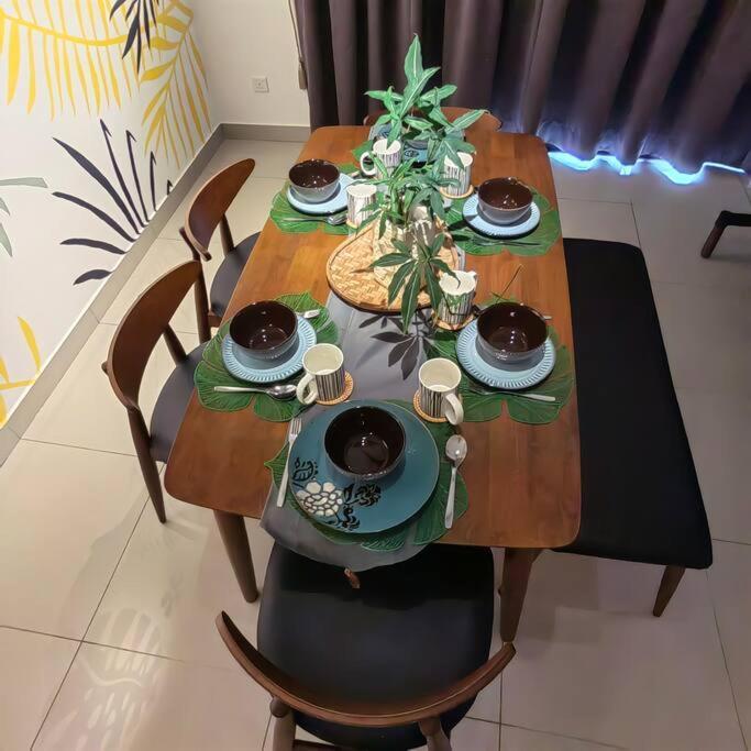 Alocasia Geniehome 3Br Free Wifi @ Utropolis Shah Alam Exterior photo