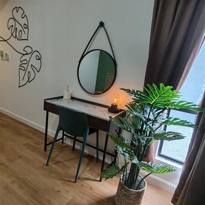 Alocasia Geniehome 3Br Free Wifi @ Utropolis Shah Alam Exterior photo